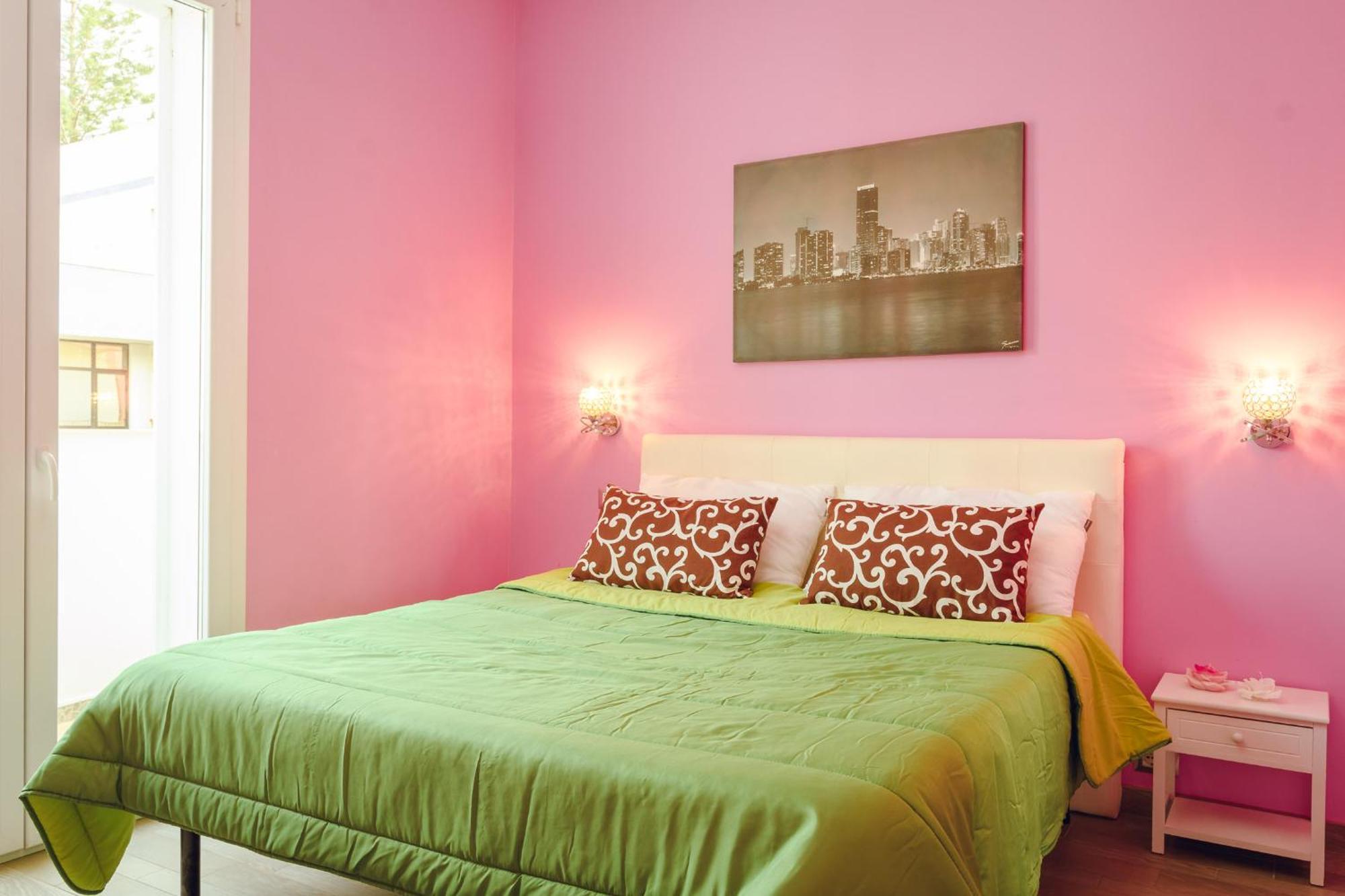 Pink Barbie's House, Domus Lumeras Apartment Alghero